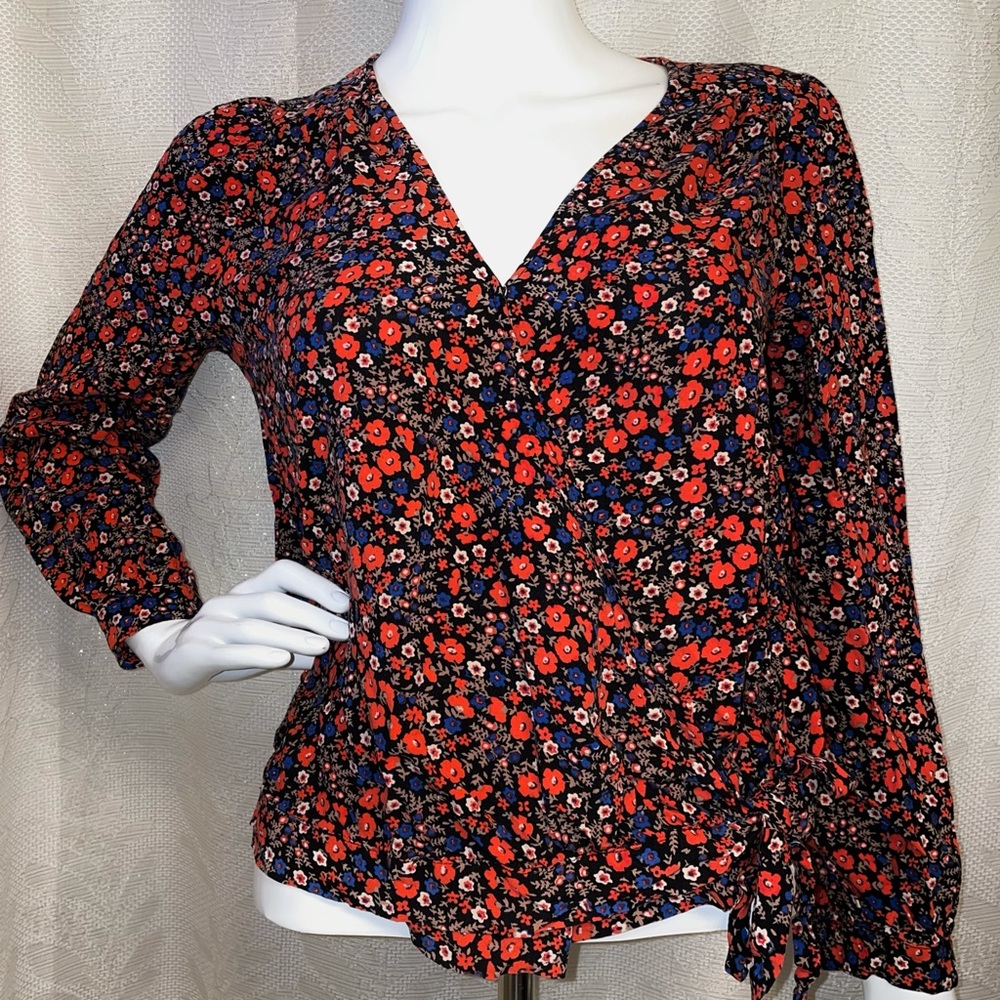 Universal Thread Goods Co. Floral Top Wrap Top Waist Tie